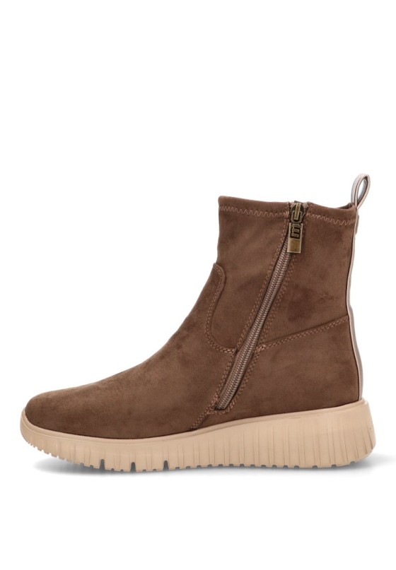 Botín antelina taupe con suela plana de mujer MUSTANG 55987