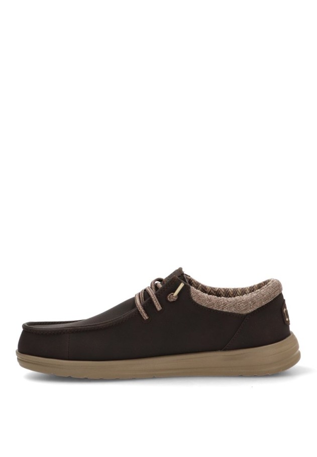 Náutico Kiova mocasín marrón con suela plana de hombre DUDE 43352