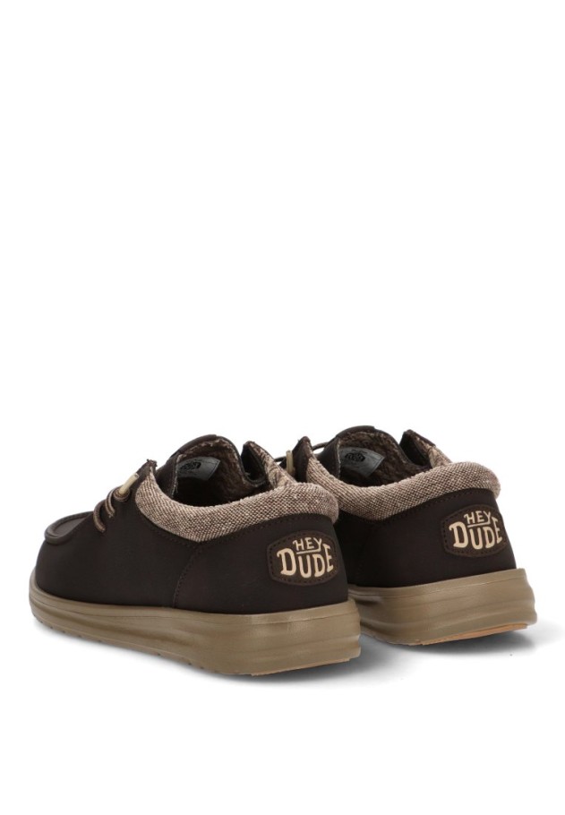 Náutico Kiova mocasín marrón con suela plana de hombre DUDE 43352