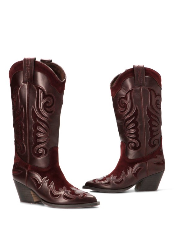 Bota campera con tacón medio burdeos de mujer LUNA TREND M6763