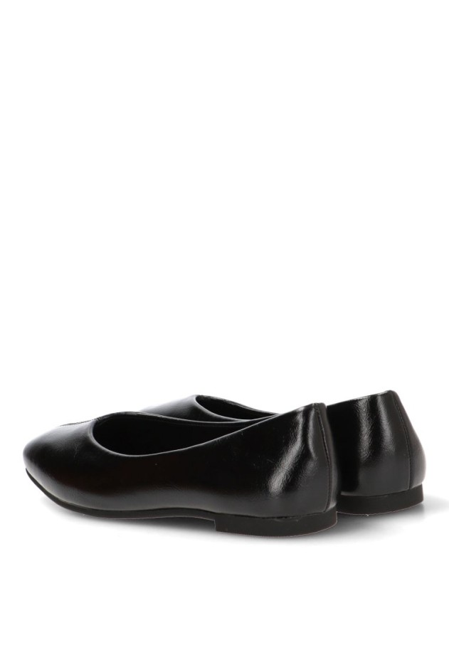 Bailarina negra con suela plana de mujer XTI 146404