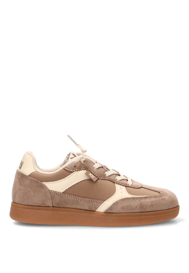 Deportivo beige de niña XTI KIDS 154102