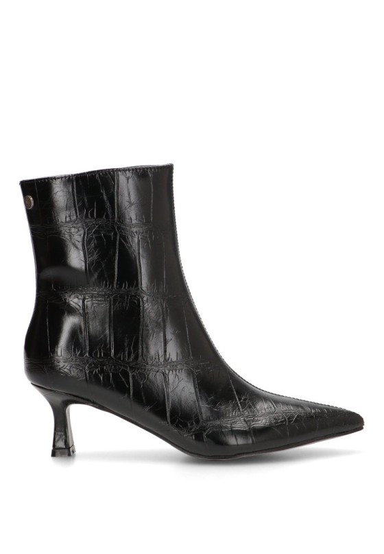 Botín negro de mujer XTI 146218 con tacón medio