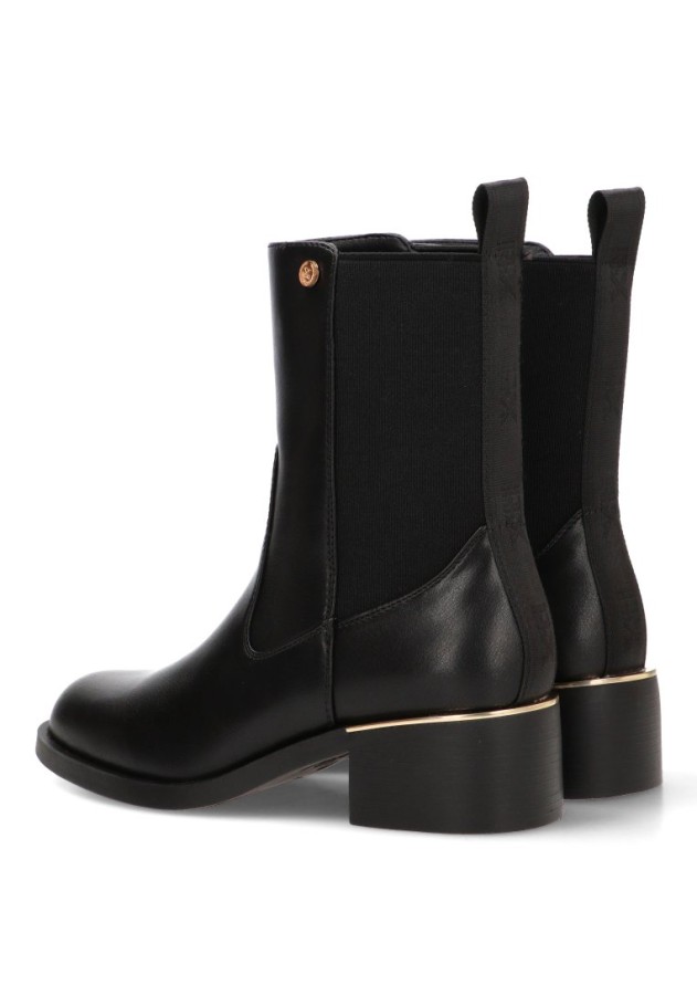 Botín Chelsea negro de mujer XTI 146362