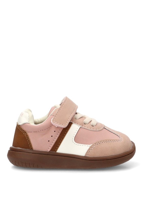 Deportivo con suela plana de niña ETIKA 52488