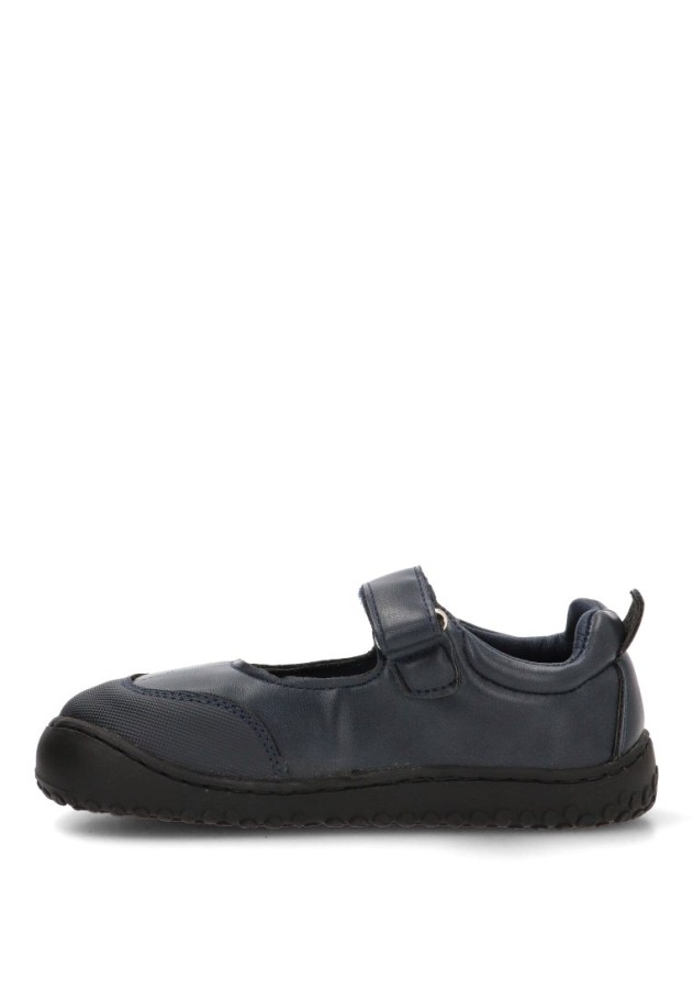 Mocasín colegial marino ETIKA 67204 para niña con cierre de velcro y diseño respetuoso barefoot