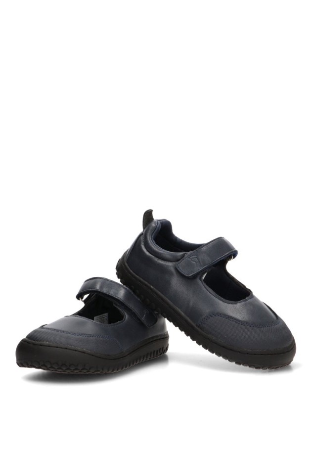 Mocasín colegial marino ETIKA 67204 para niña con cierre de velcro y diseño respetuoso barefoot