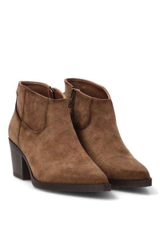Botín campero en antelina taupe con tacón medio para mujer XTI 146517