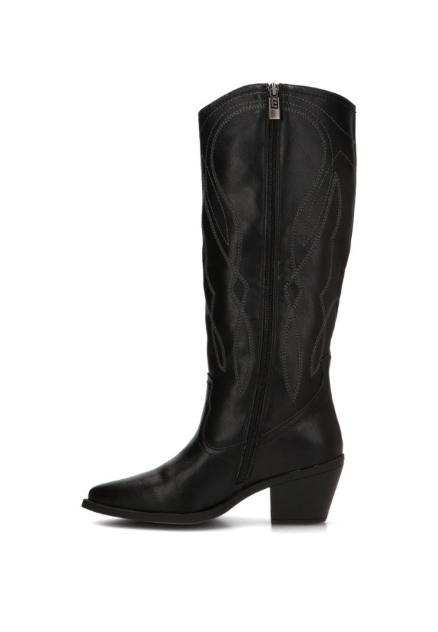 Bota campera negra de mujer MUSTANG 55349