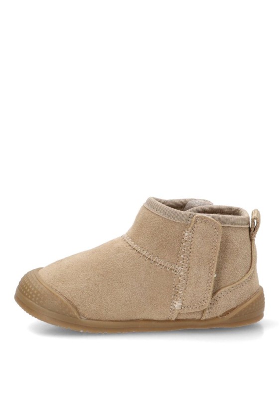 Botín de piel beige C1910 barefoot para niña BUBBLE BOBBLE