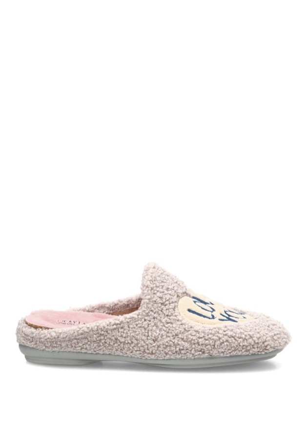 Zapatillas de casa con detalle de corazón de mujer VULCA-BICHA 4339