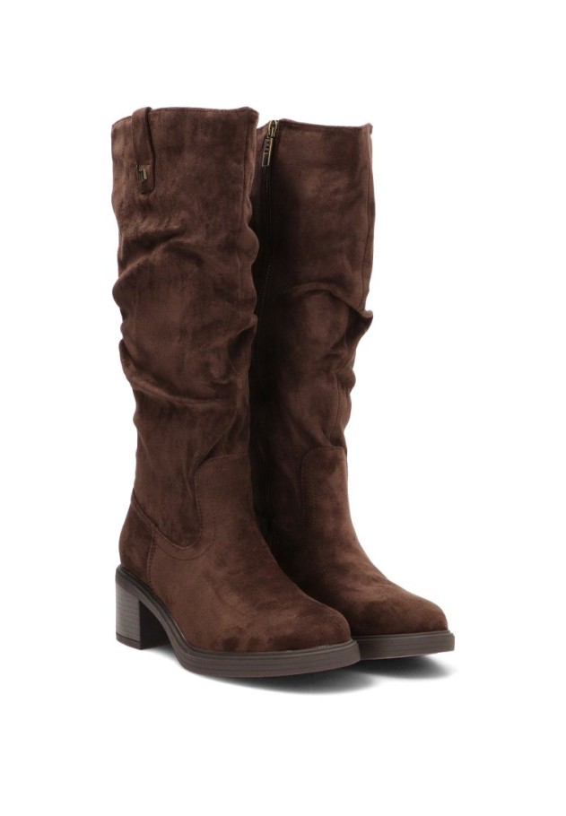 Bota campera con antelina y tacón medio de mujer 55971