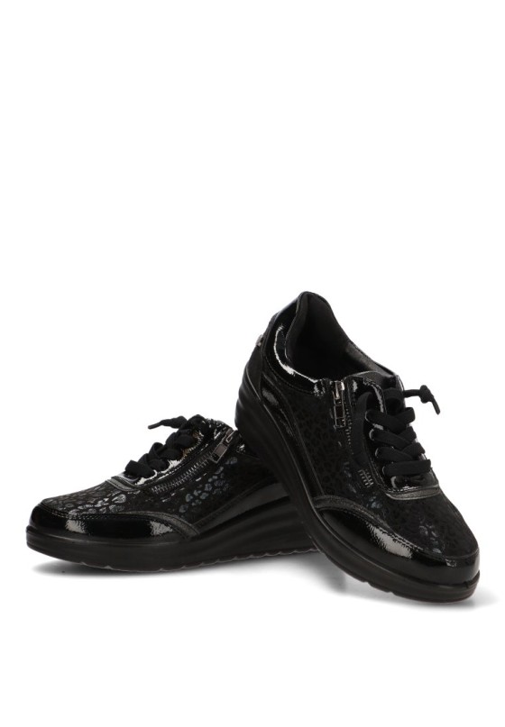 Deportivo negro con cuña media de mujer AMARPIES AMD31050