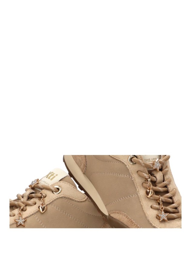 Deportivo beige XTI 146146 con suela plana para mujer
