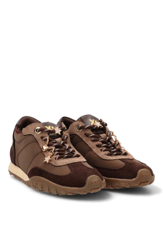 Deportivo XTI 146146 marrón con suela plana para mujer