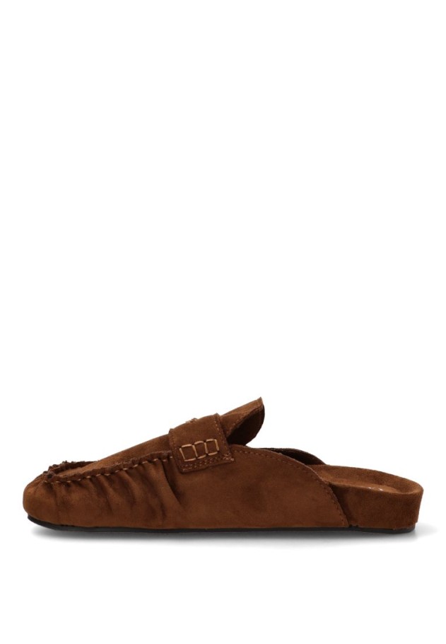 Zueco camel de mujer CEREZA P152