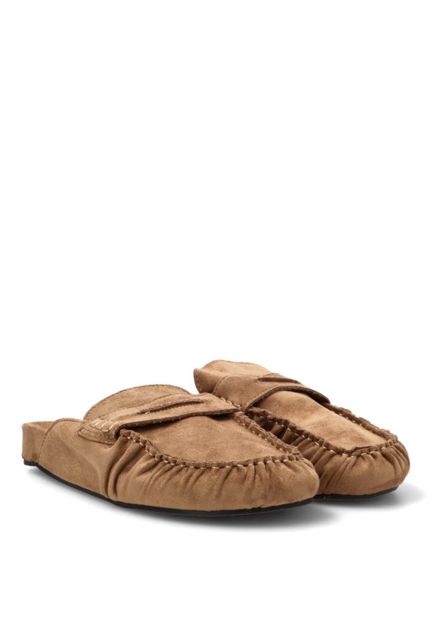 Zueco mocasín antelina khaki de mujer P152