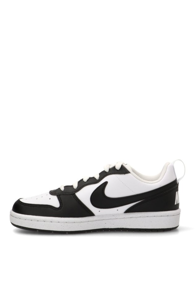 Deportivo casual negro con suela plana para niño NIKE DV5456