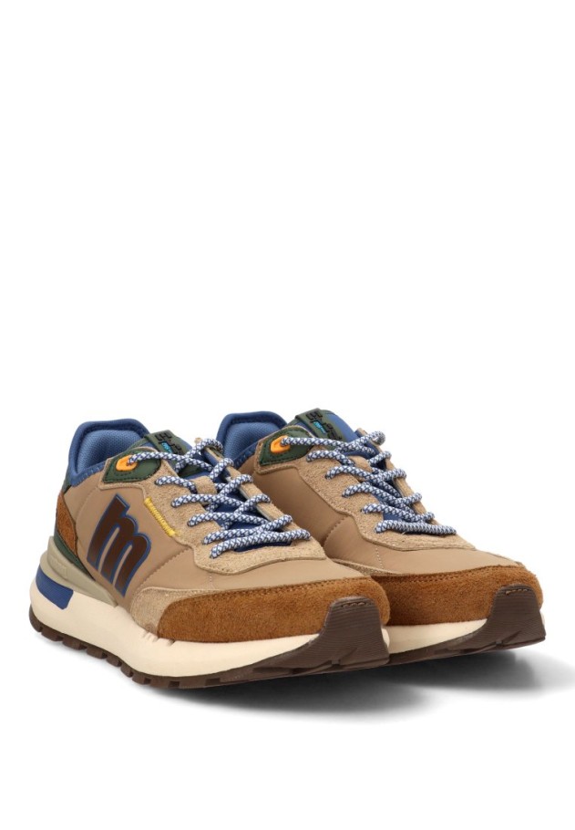 Deportivo con suela plana de hombre MUSTANG 84889