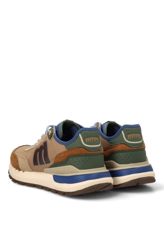 Deportivo con suela plana de hombre MUSTANG 84889