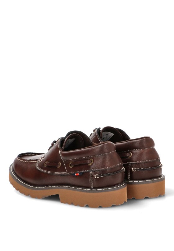 Náutico Kiova mocasín marrón con suela plana para hombre XTI 146785