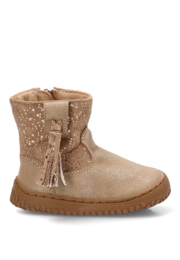Botín beige con flecos y suela plana para niña ETIKA 110587
