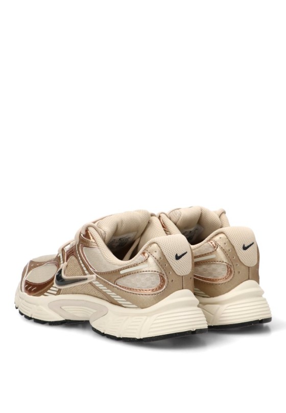 Deportivo casual beige de mujer NIKE IO8436 con suela plana