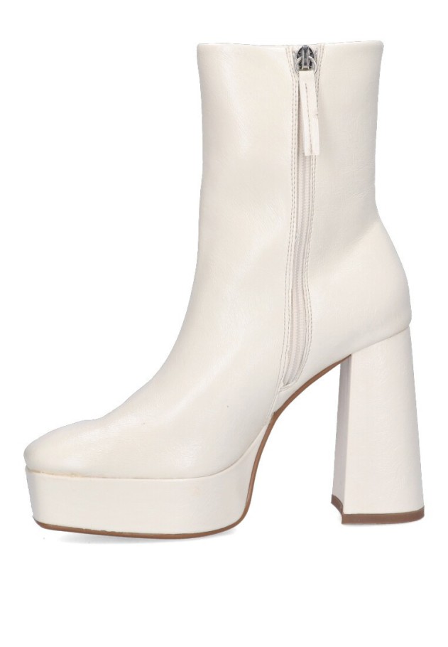Botin de mujer LUNA TREND m2815 beige sintetico tacón alto